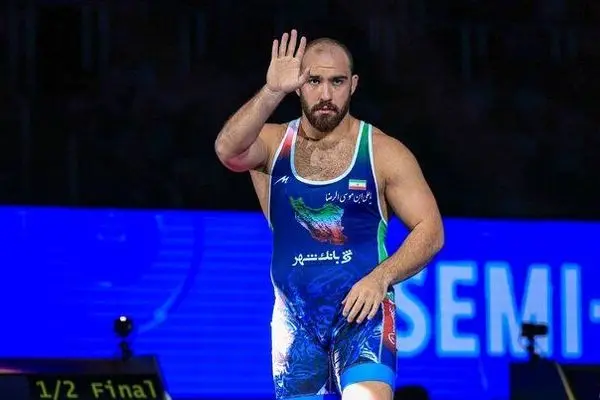 یک طلا پناه مان داد !
