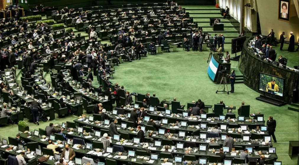 مجلس از یک رییس فدراسیون شاکی شد!