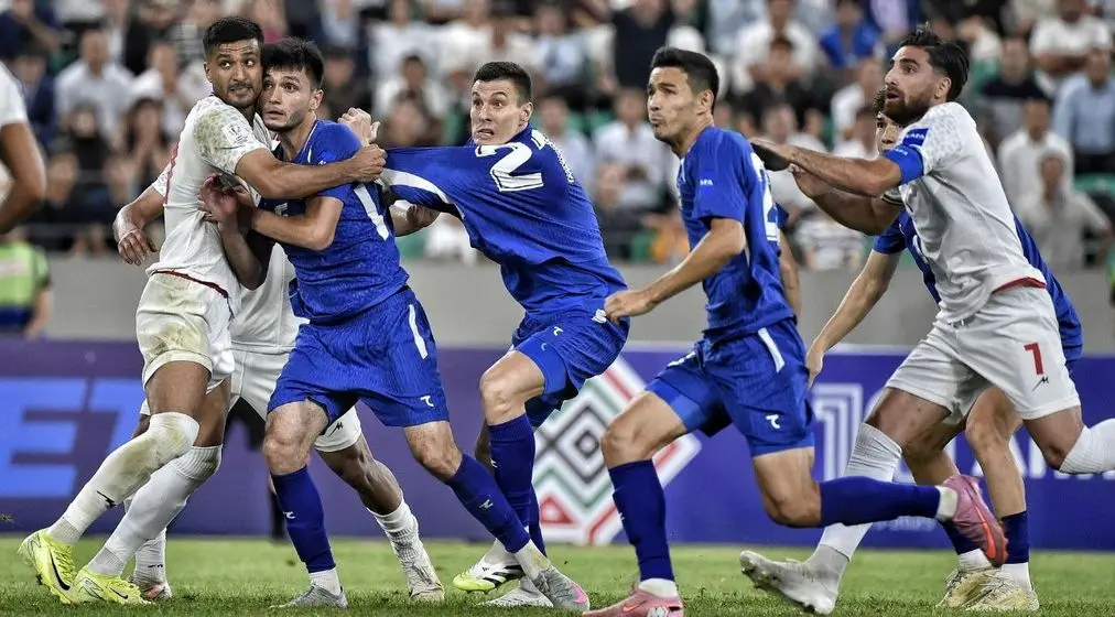 تقصیر گردن داور و VAR افتاد