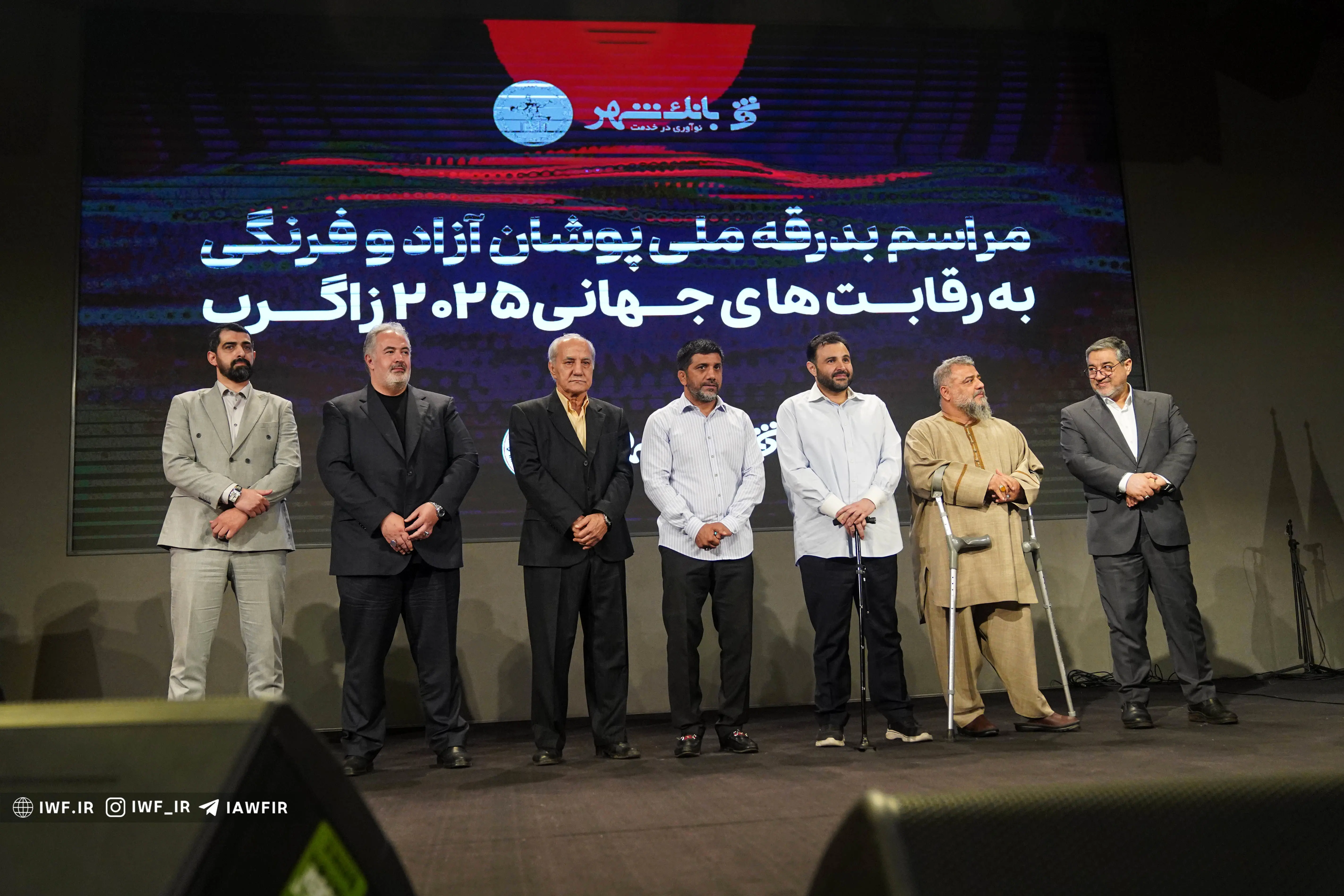 بدرقه تیم ملی کشتی با رییس بسکتبال 