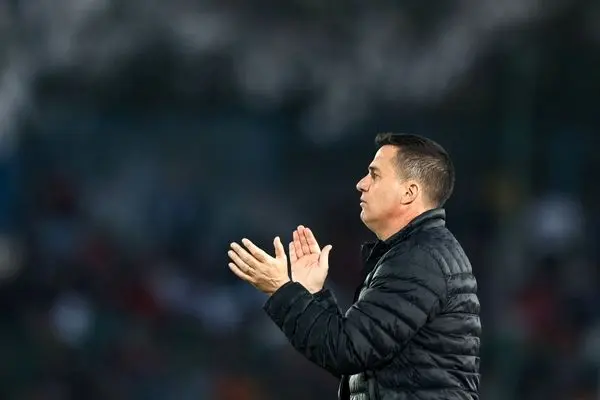 اوسمار: به تراکتور و شمس آذر فکر میکنم نه زمین دربی