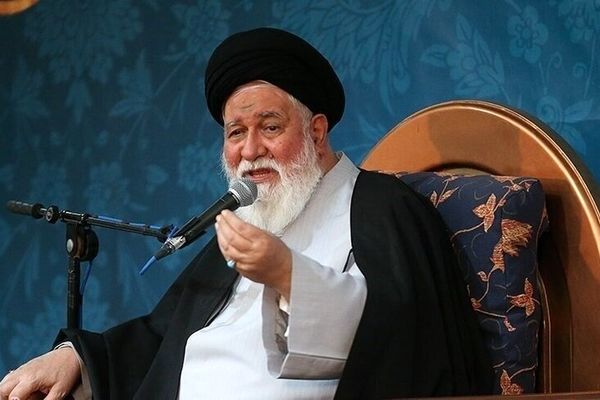 علم الهدی: دیگر نمی‌‌توان با روش قدیمی مردم را جذب منبر کرد | خطابه مشهد نسبت به حوزه علمیه قم برتری داشت اما حالا...