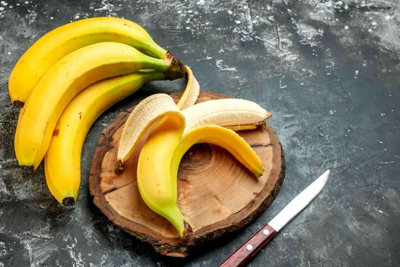 موز