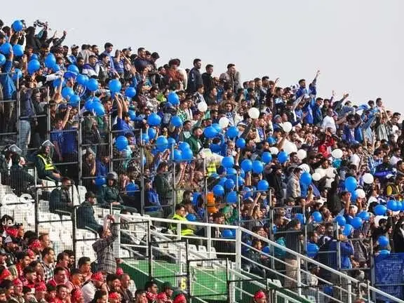 استقلال درآمد دربی را بخشید!