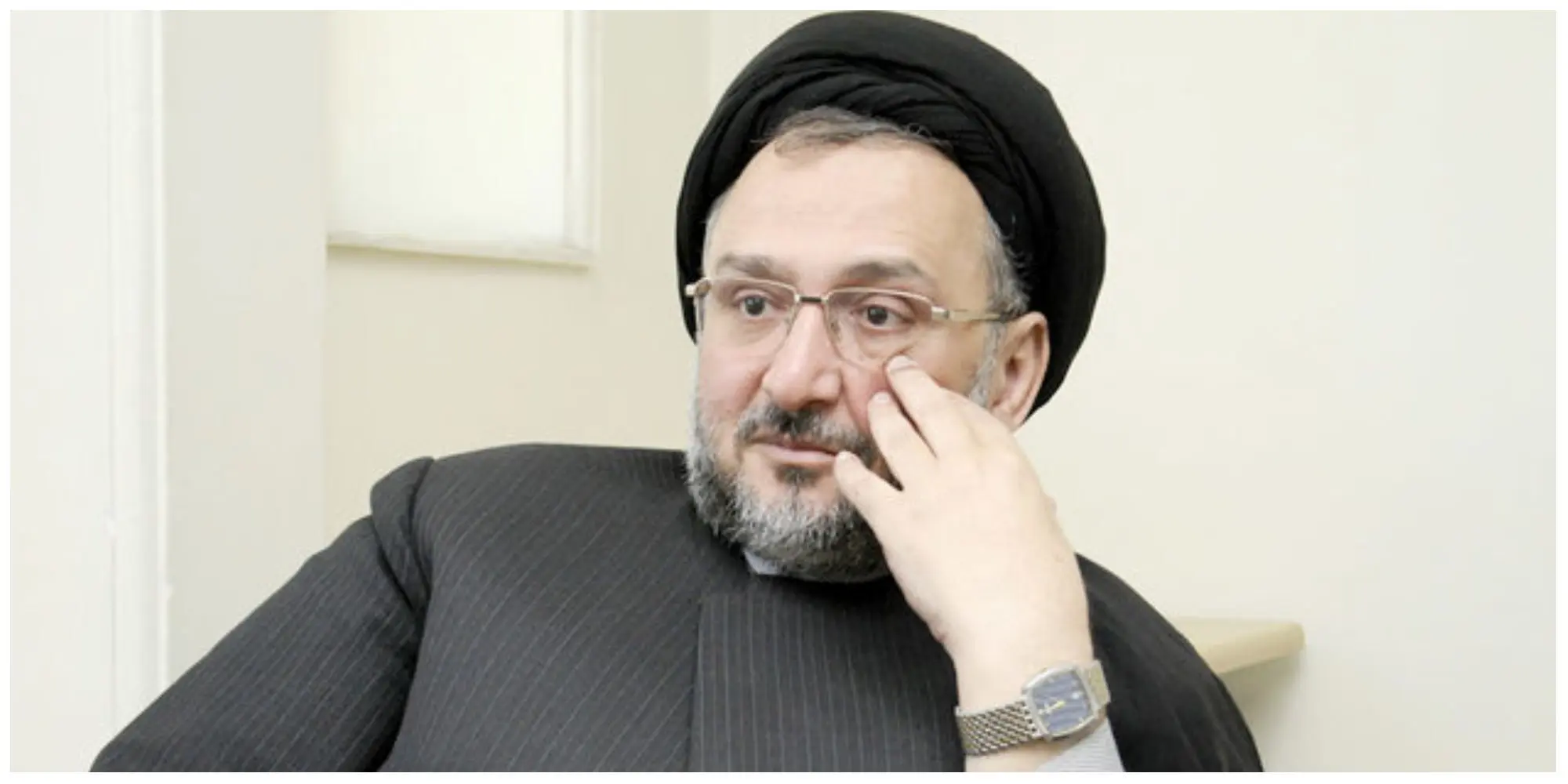 مشاور خاتمی به قاچاق عتیقه متهم شد