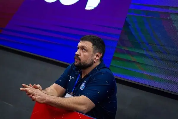 فینال لیگ کار دست قهرمان المپیک داد