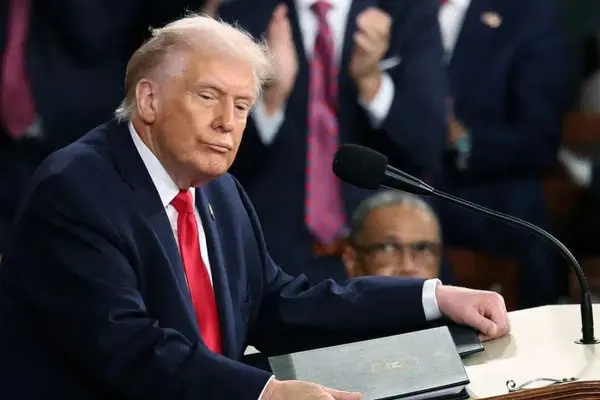 پاسخ منفی اسپانیا به استفاده از پایگاه هایش برای حمله به ایران/ ترامپ: تمام روابط تجاری با مادرید را قطع می کنم