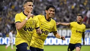 از دنیس اکرت چه می‌دانیم؟