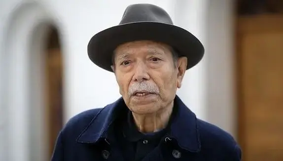 علی نصیریان از فقدان بهرام بیضایی گفت؛
بیضایی یکی از ستون‌های اساسی و استوار تئاتر بود