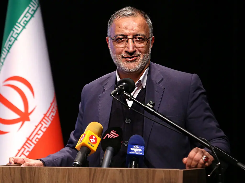 افشاگری تکان‌دهنده علیه مشاور زاکانی؛ ۴۰۰سکه+۴۵۰هزار دلار بده تا معاون شوی!