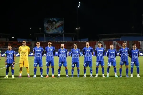 منصفانه نیست ولی استقلال باید قهرمان معرفی شود