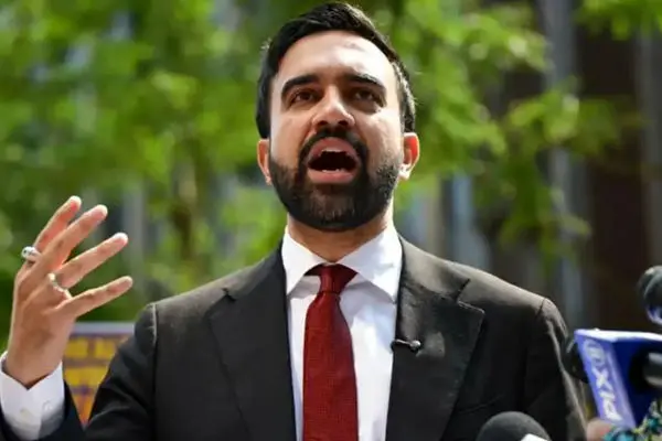 از «عروسی مونسون» تا شهرداری نیویورک؛ تضاد دو جهان در یک خانواده