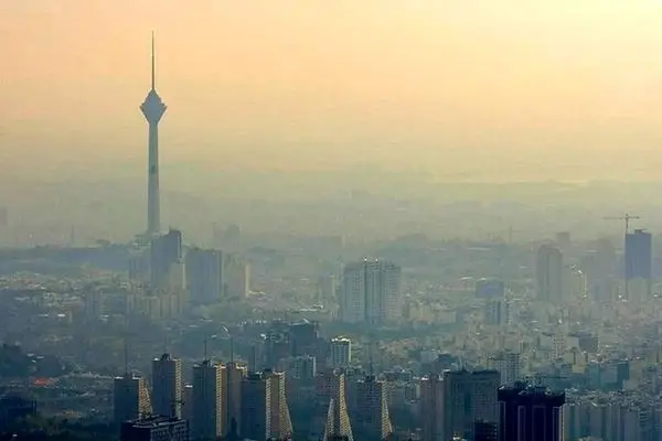 تهران در خفگی تابستان: گرد و غبار، بی‌آبی و مدیریت فرسوده