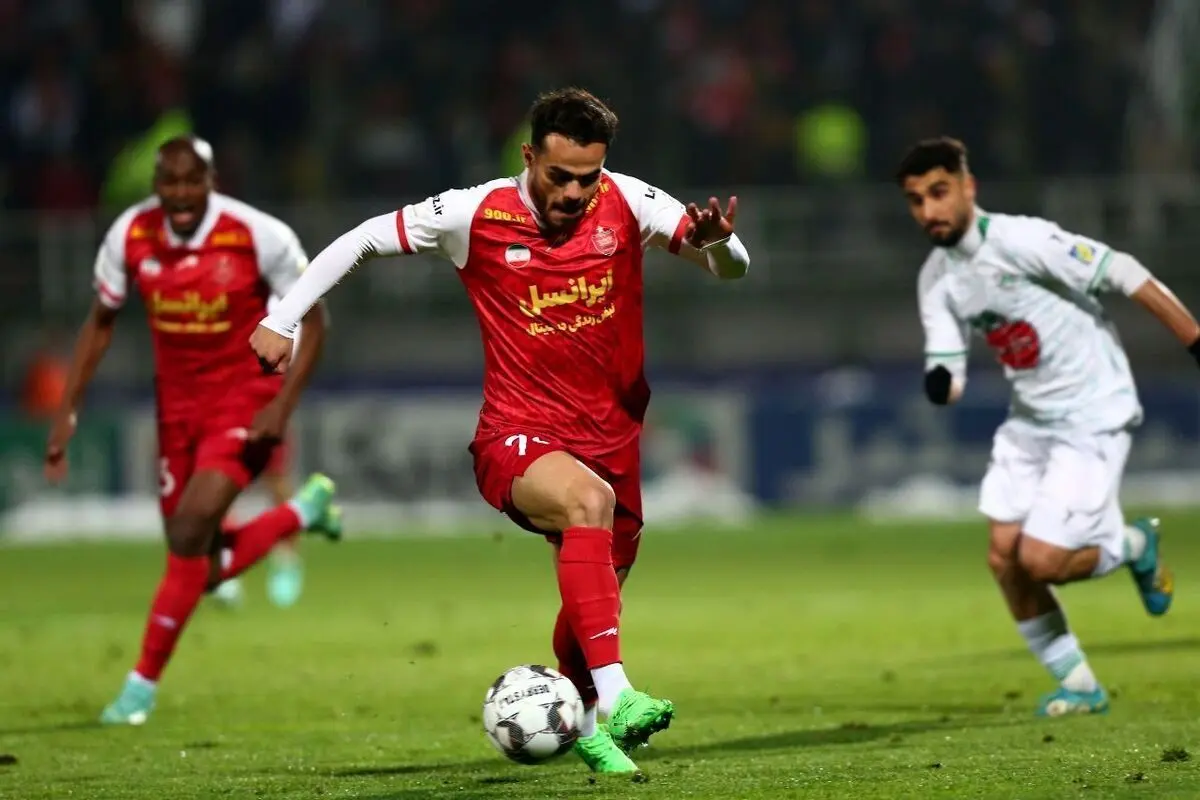 ستاره محبوب: به زودی با پرسپولیس قرارداد می‌بندم