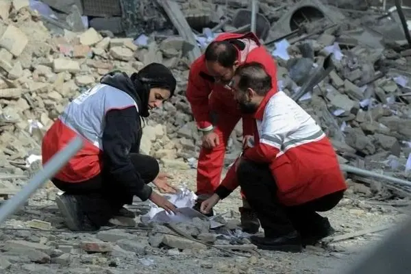 قهرمان زنان در جمعیت هلال احمر برای وطن