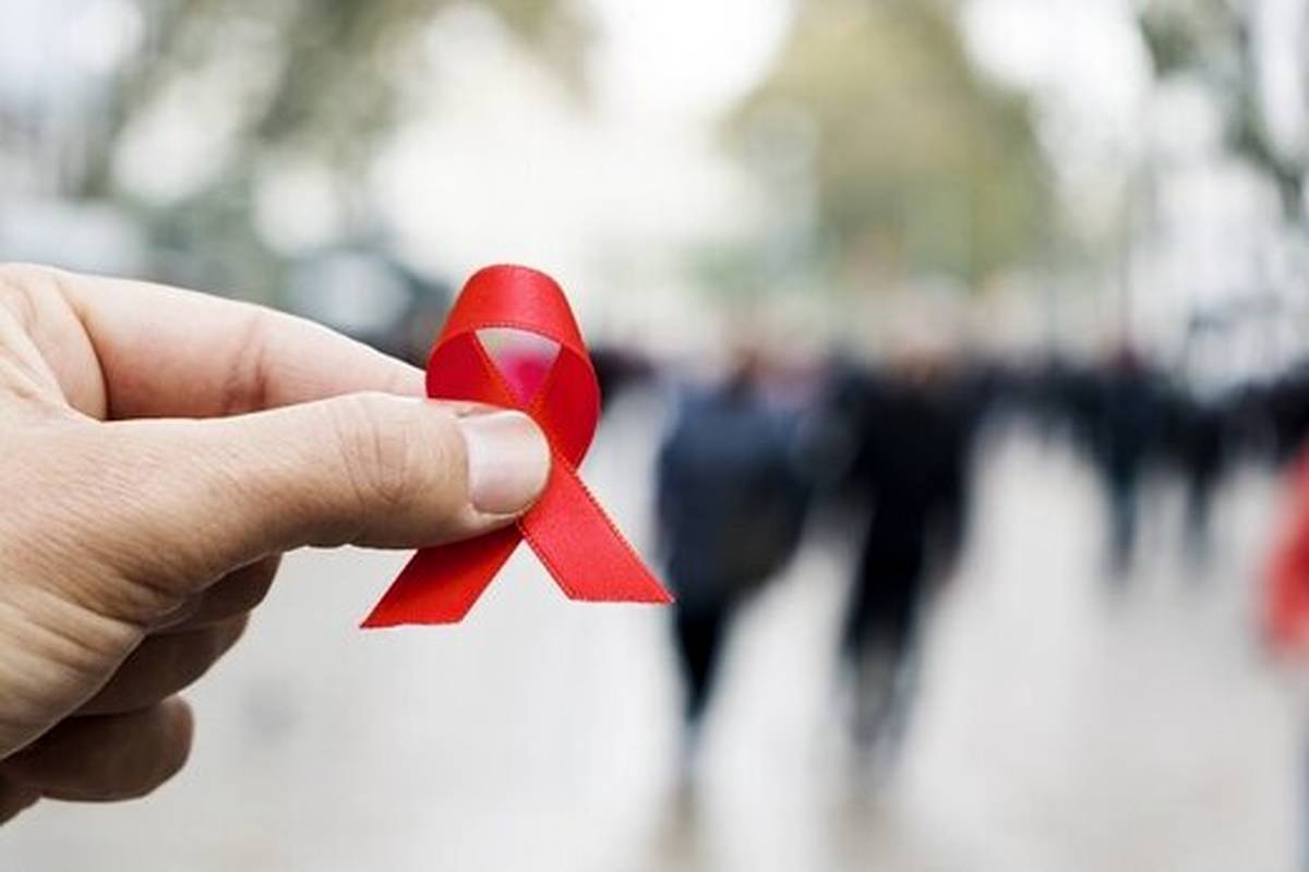 چند هزار نفر مبتلا به HIV در ایران شناسایی شدند؟ | آمار جانباختگان ویروس