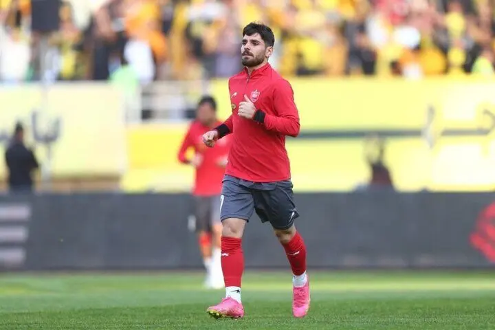 عمری و پرسپولیس در آستانه امضا نهایی 