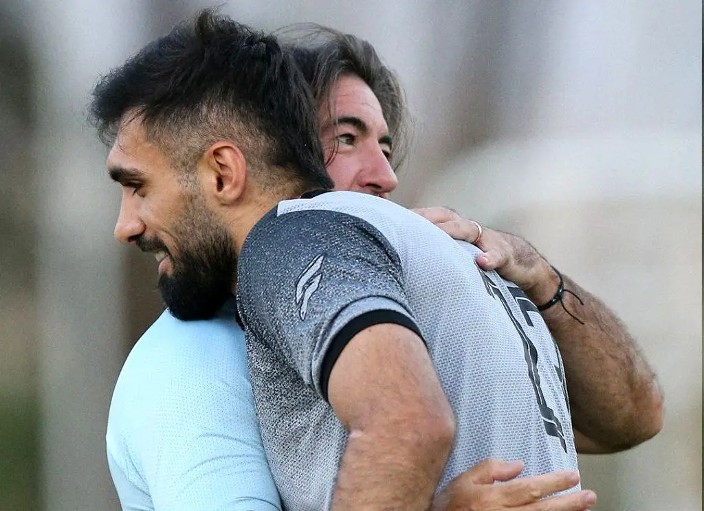 رفتار مشکوک بازیکن استقلال