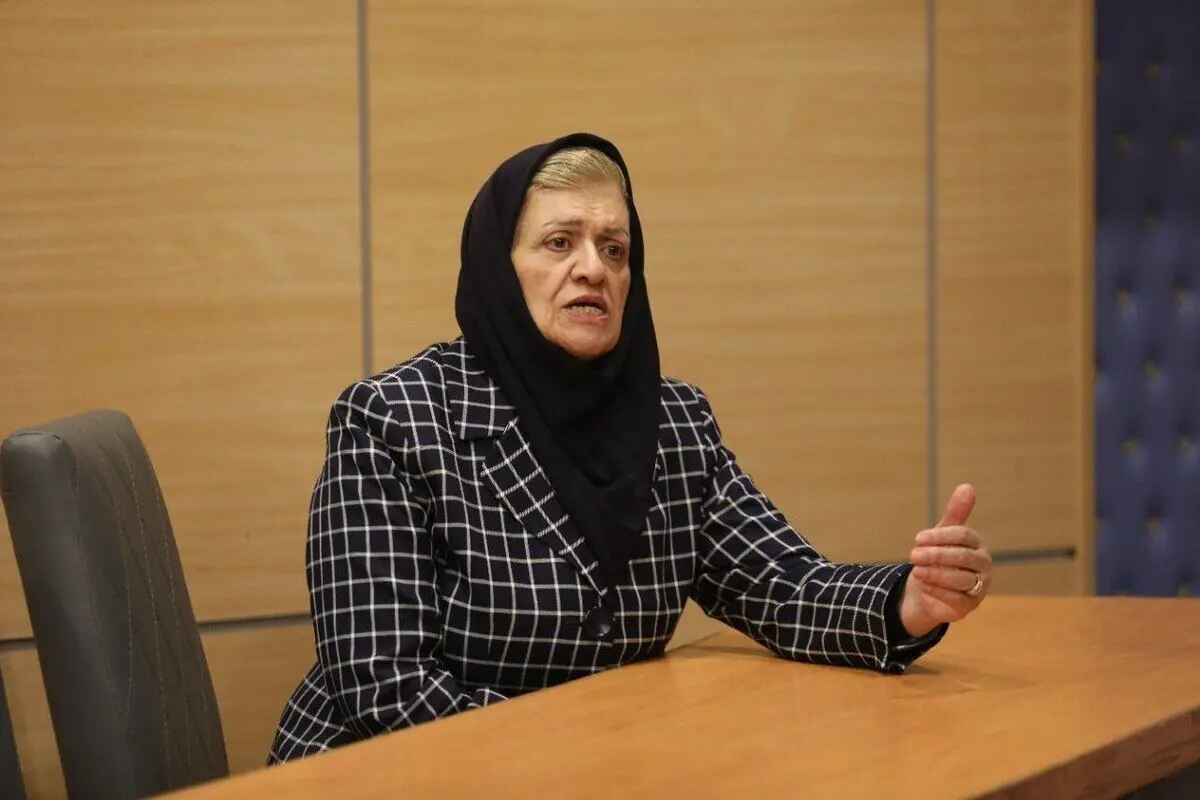 آتشی که فریده روشن کرد