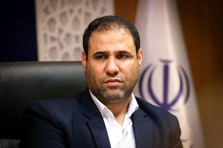 ببینید |‌ خوابیدن جناب وزیر وسط جلسه هیئت دولت سوژه شد