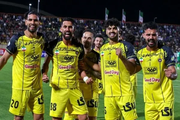 محرم چراغ خاموش در کورس قهرمانی