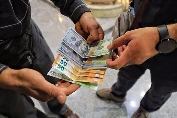 قیمت جدید دلار، یورو و سایر ارزها امروز ۱۲ تیرماه ۱۴۰۴/ دلار در آستانه ورود به کانال ۸۰ هزار تومان قرار گرفت