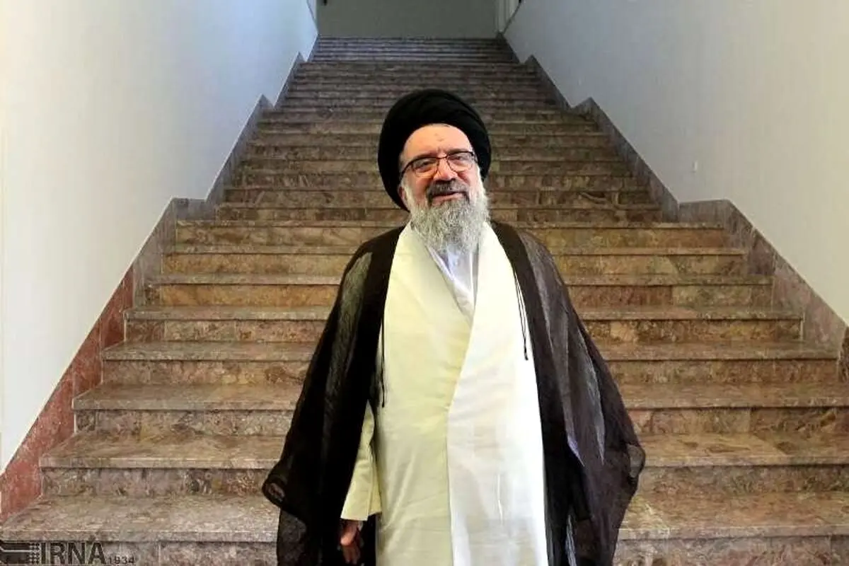 واکنش احمد خاتمی به نامه «تعیین جانشینی رهبری» | جعل کرده‌اند