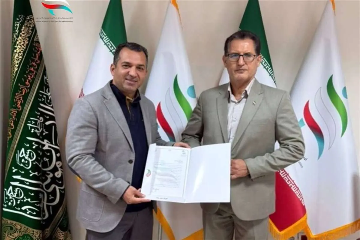 آزاد دوباره در کراسفیت