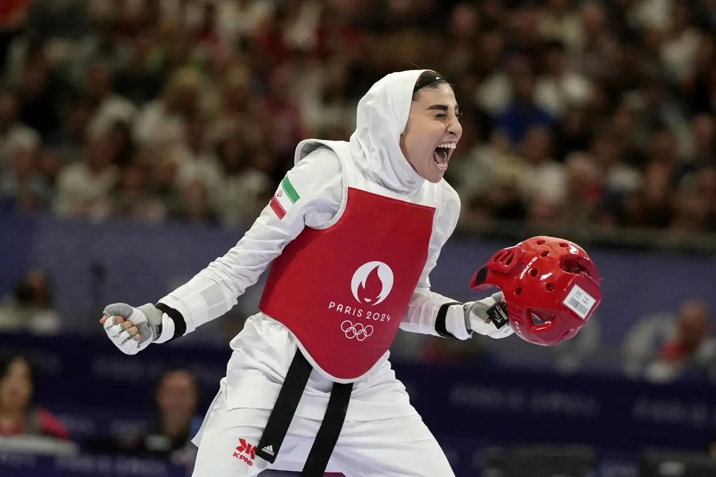 چرا ناهید کیانی به تیم ملی دعوت نشد؟